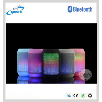LED-Licht tragbarer Bluetooth-Lautsprecher mit TF-Karten-Unterstützung